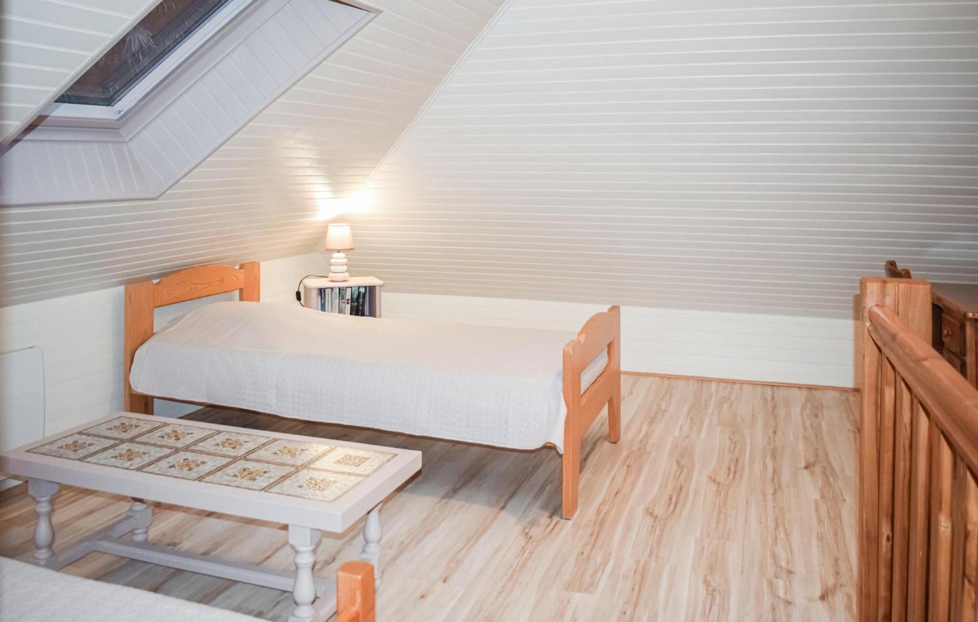 3 Bedroom Awesome Home In Lézardrieux المظهر الخارجي الصورة