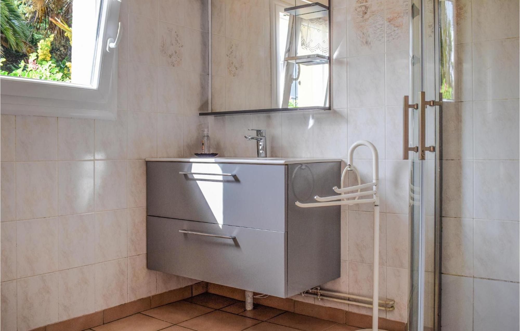 3 Bedroom Awesome Home In Lézardrieux المظهر الخارجي الصورة